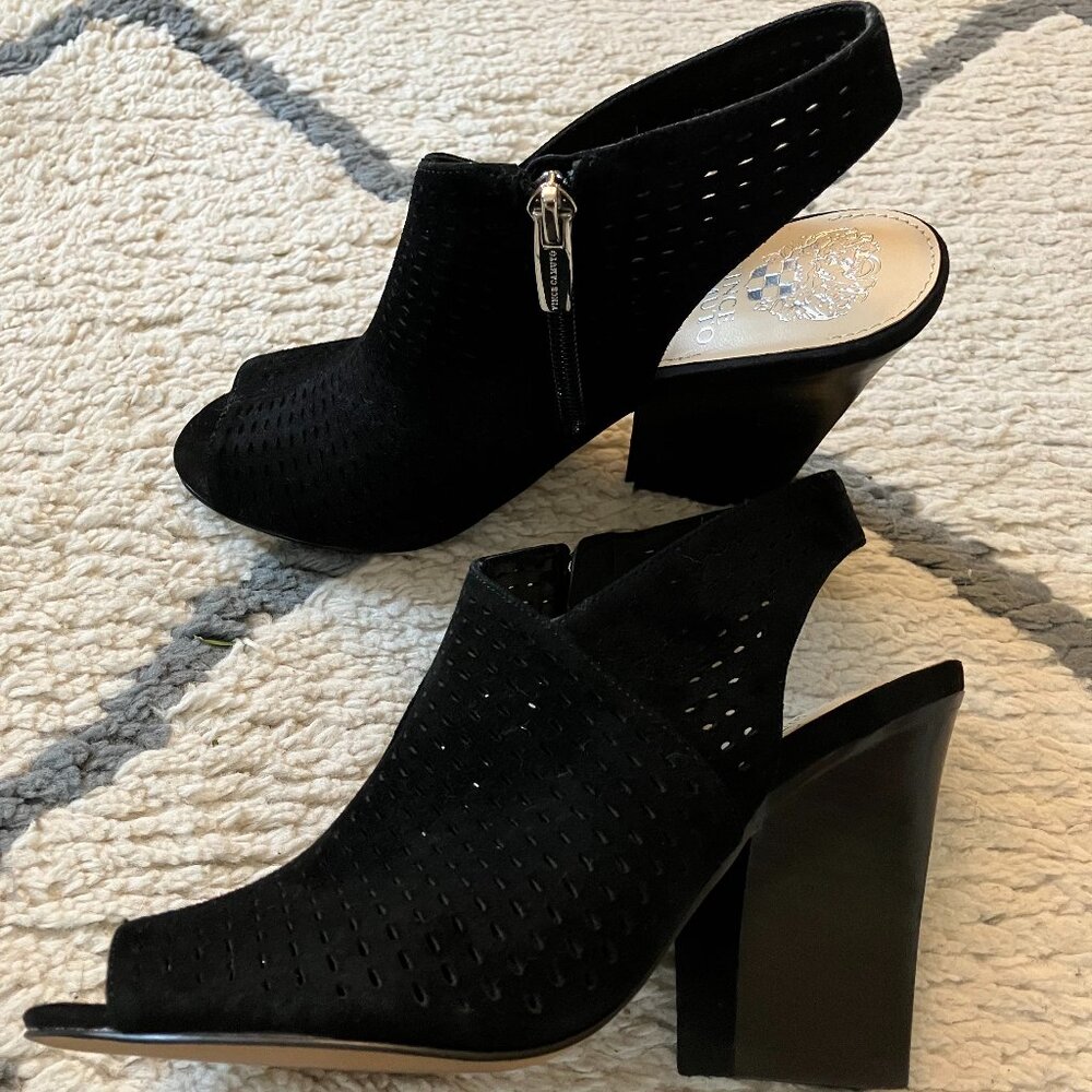 Vince Camuto black suede block heel sandals 6.5